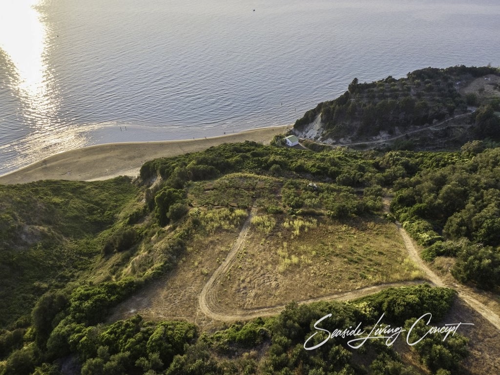 LAND NORTH CORFU AGIOS STEFANOS