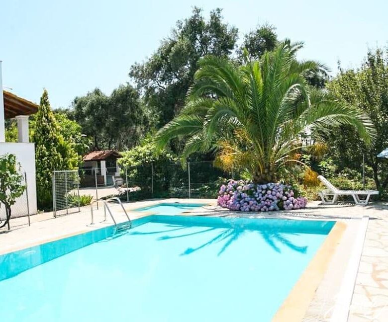 Chalikounas 2401 (2)