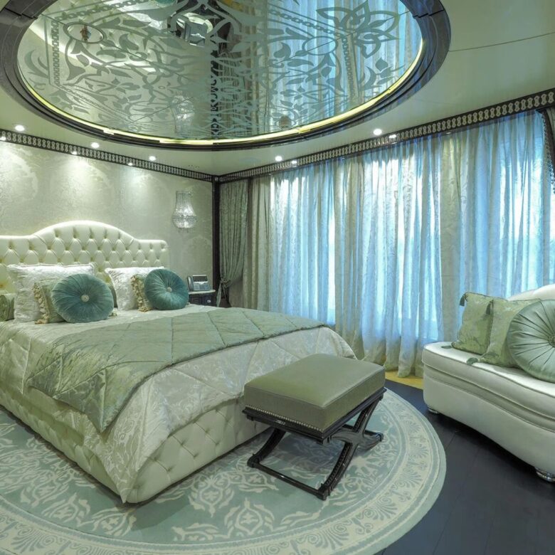 Motor Yacht ELEMENTS Double Guest Stateroom