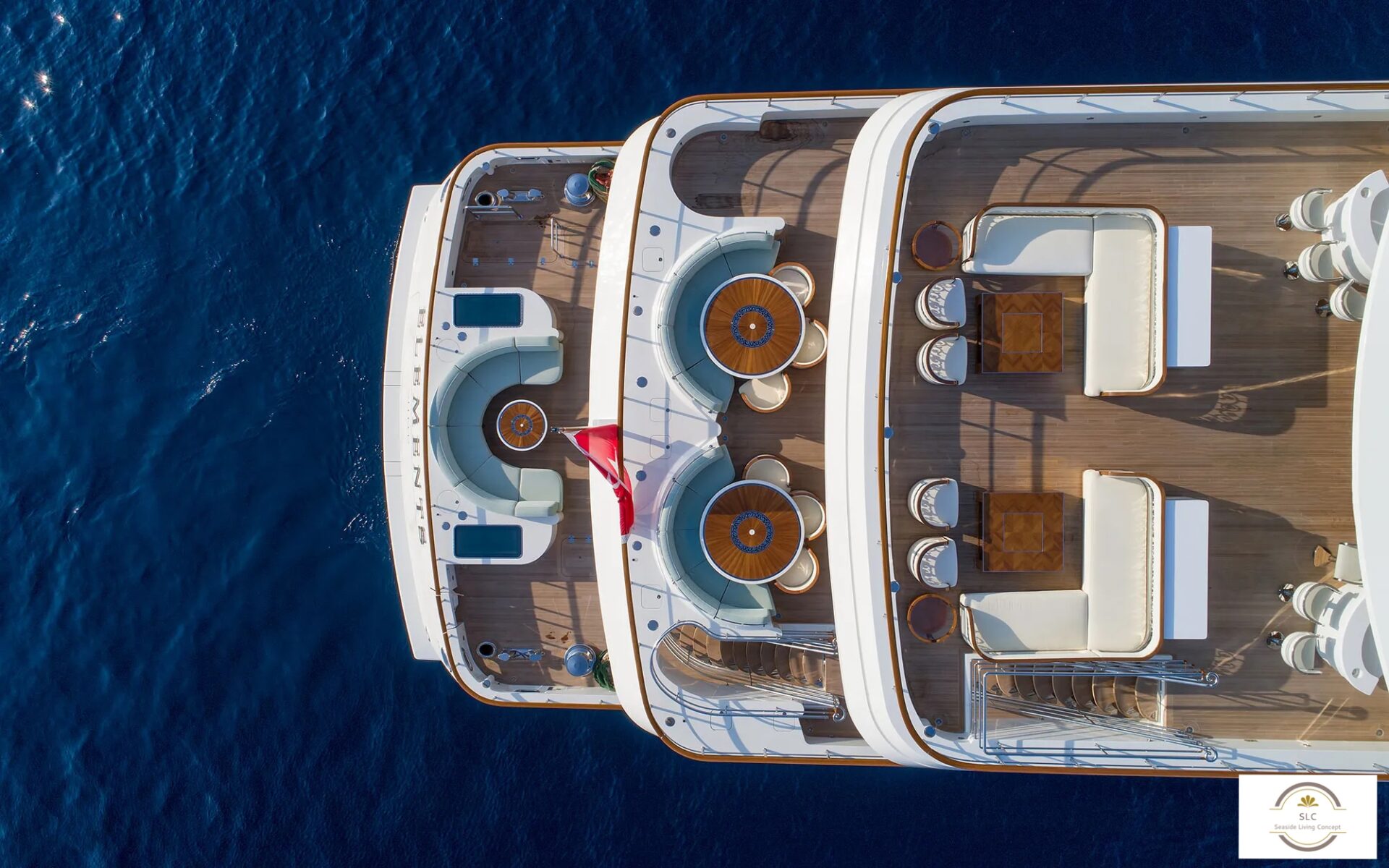 Motor Yacht ELEMENTS Exterior Decks