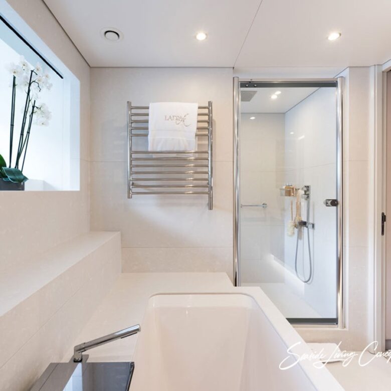 Lady_seasidelivingconcept_11