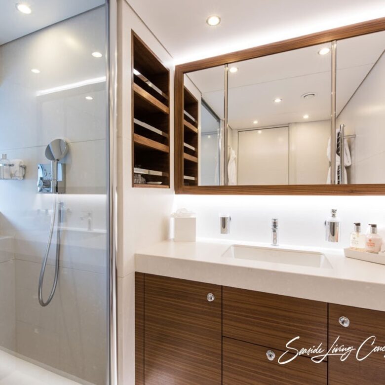 Lady_seasidelivingconcept_15