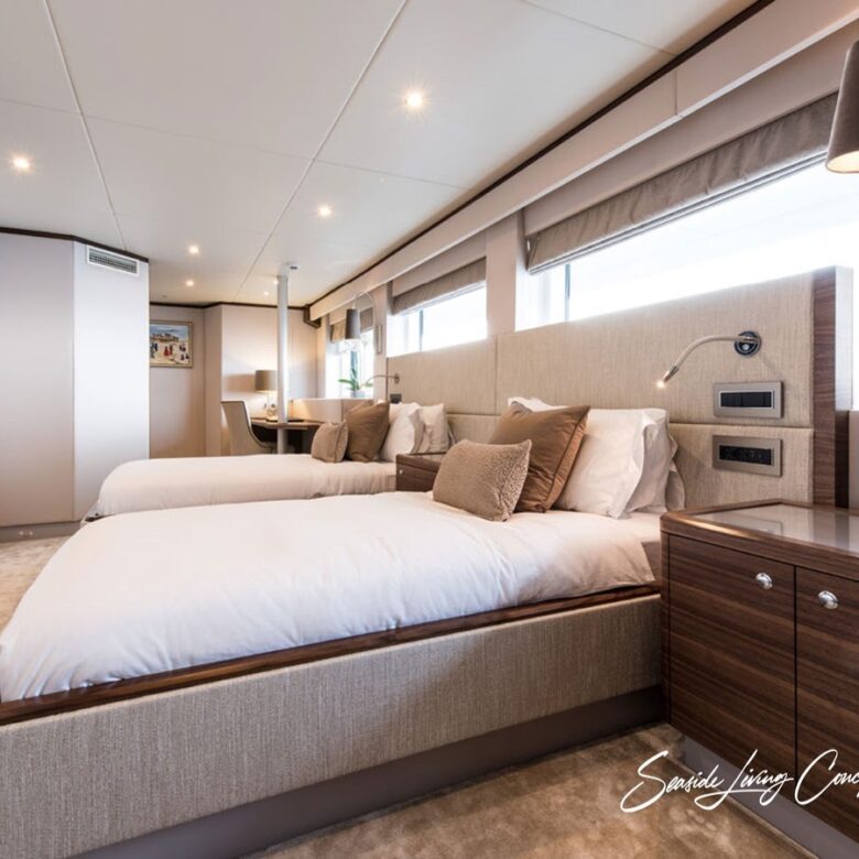 Lady_seasidelivingconcept_19