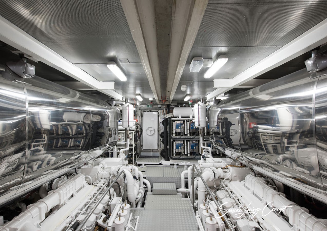 Lady_seasidelivingconcept_23