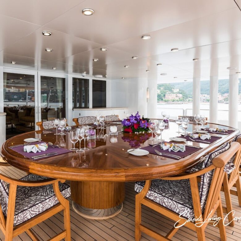 Lady_seasidelivingconcept_28