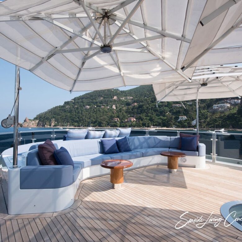 Lady_seasidelivingconcept_36