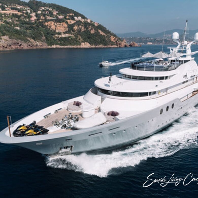 Lady_seasidelivingconcept_42