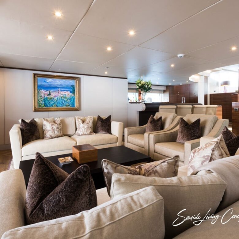 Lady_seasidelivingconcept_5