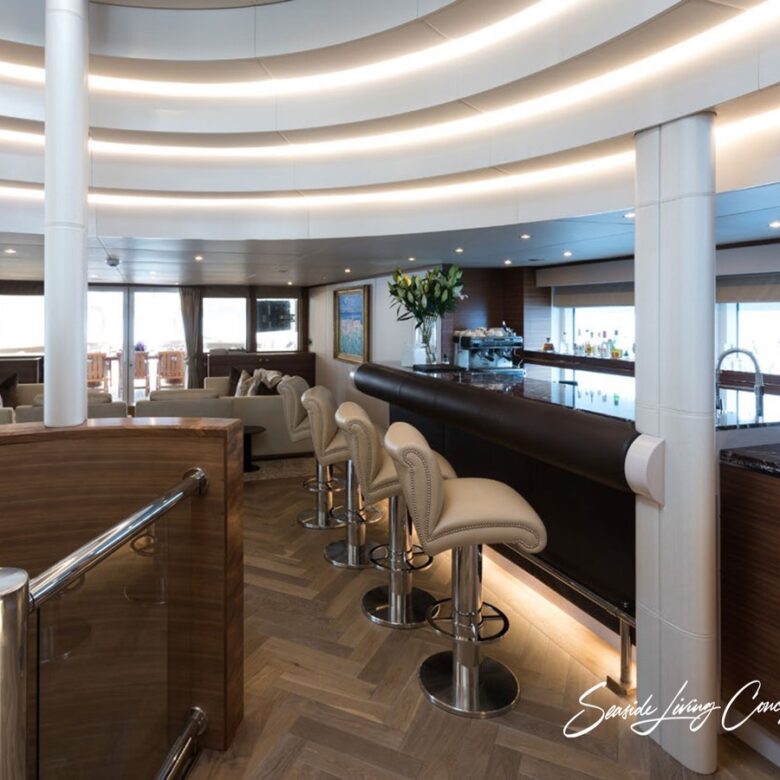 Lady_seasidelivingconcept_6