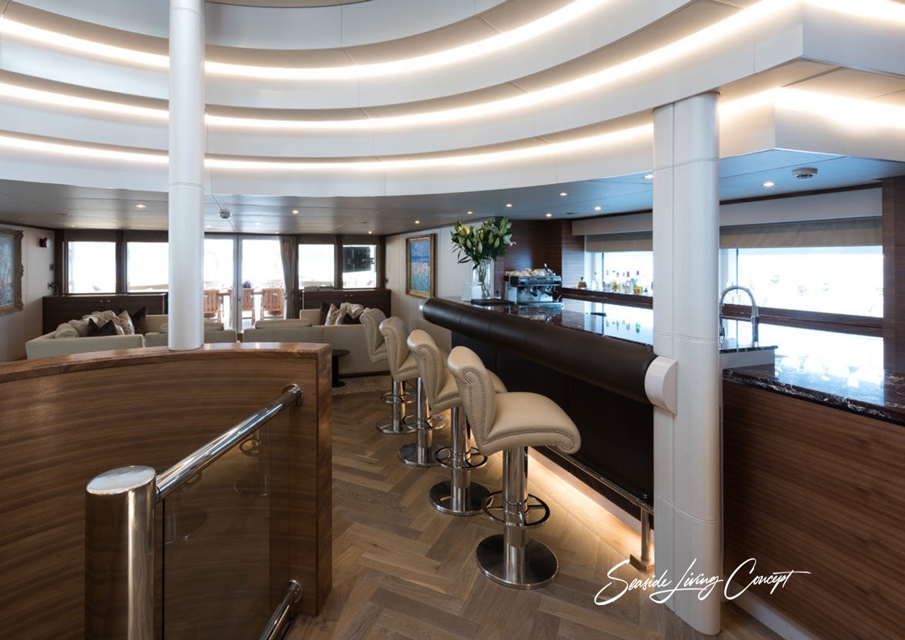 Lady_seasidelivingconcept_6