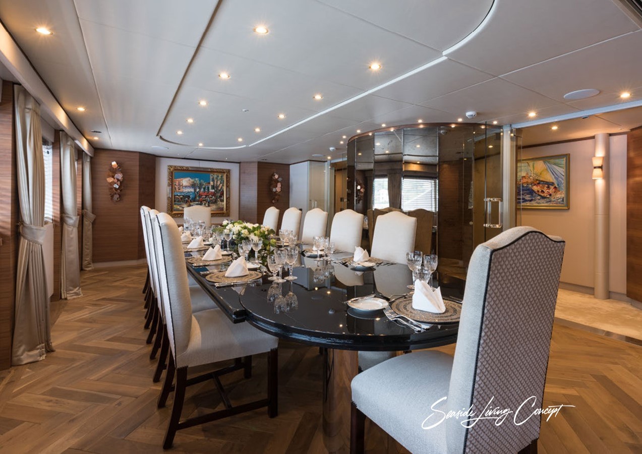 Lady_seasidelivingconcept_7