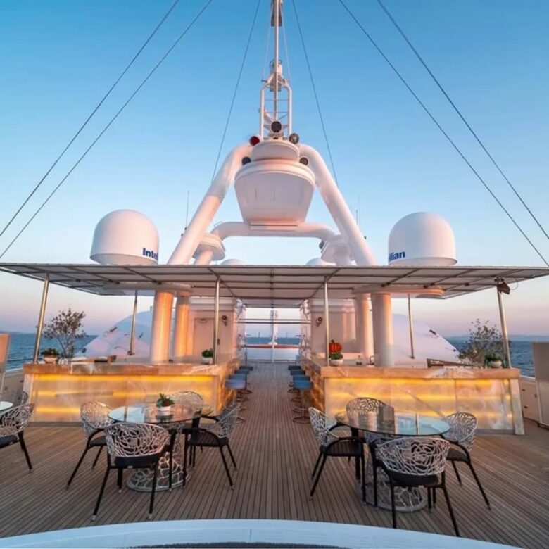 Moonlight_II_seasidelivingconcept_20