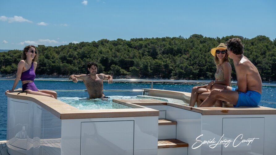 Silver_Fox_seasidelivingconcept_30