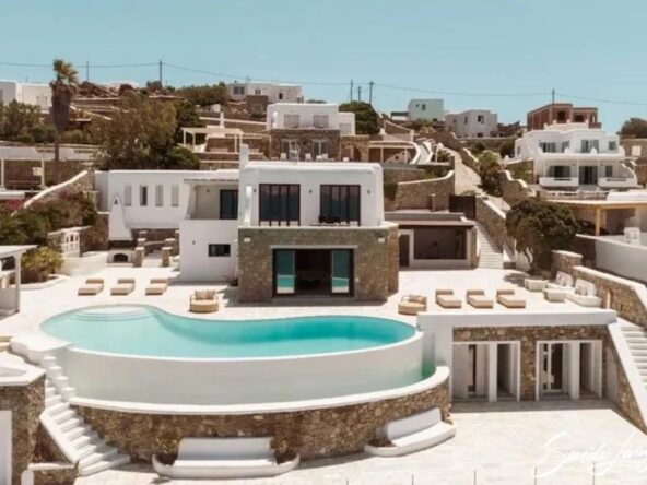 Villa_in_Mykonos_Greece_seasidelivingconcept_1