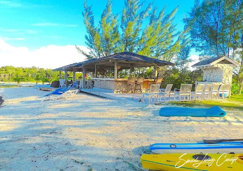 Crown_Pigeon_Island_Bahamas_IBAHA 2402_seasidelivingconcept_29