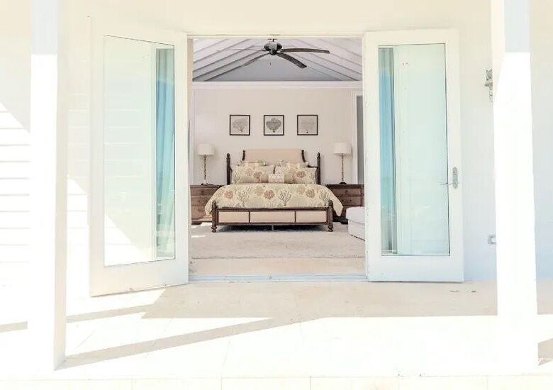 Crown_Pigeon_Island_Bahamas_IBAHA 2402_seasidelivingconcept_35