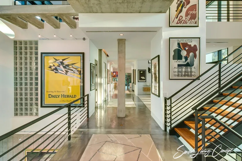 Luxury_Villa_in_Sarasota_IUSFL_2409_seasidelivingconcept_12