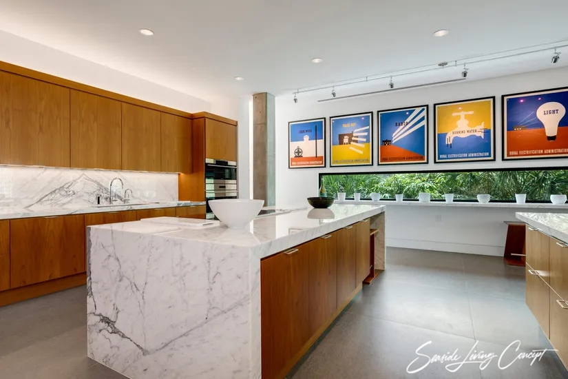 Luxury_Villa_in_Sarasota_IUSFL_2409_seasidelivingconcept_15