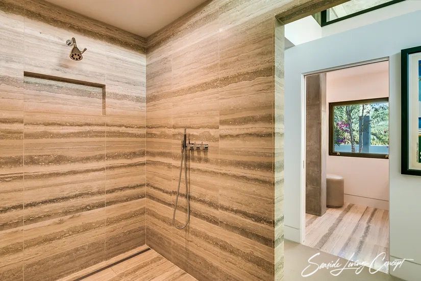 Luxury_Villa_in_Sarasota_IUSFL_2409_seasidelivingconcept_26