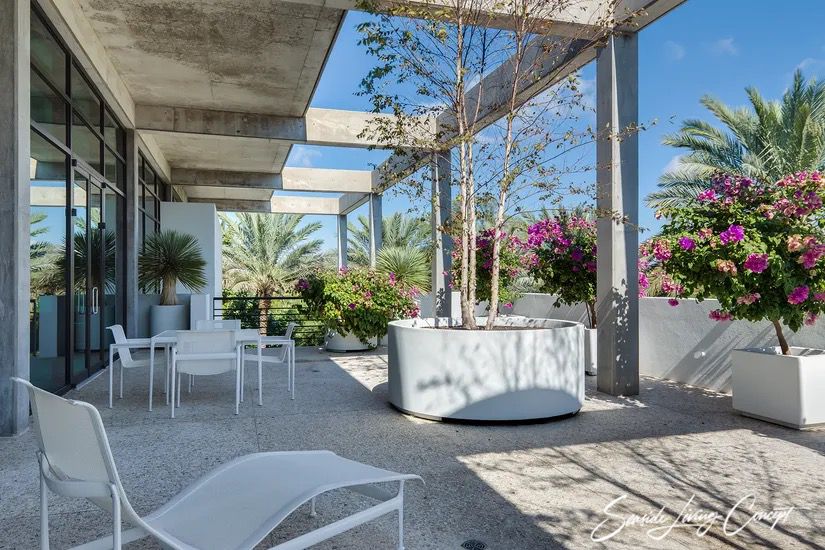 Luxury_Villa_in_Sarasota_IUSFL_2409_seasidelivingconcept_31