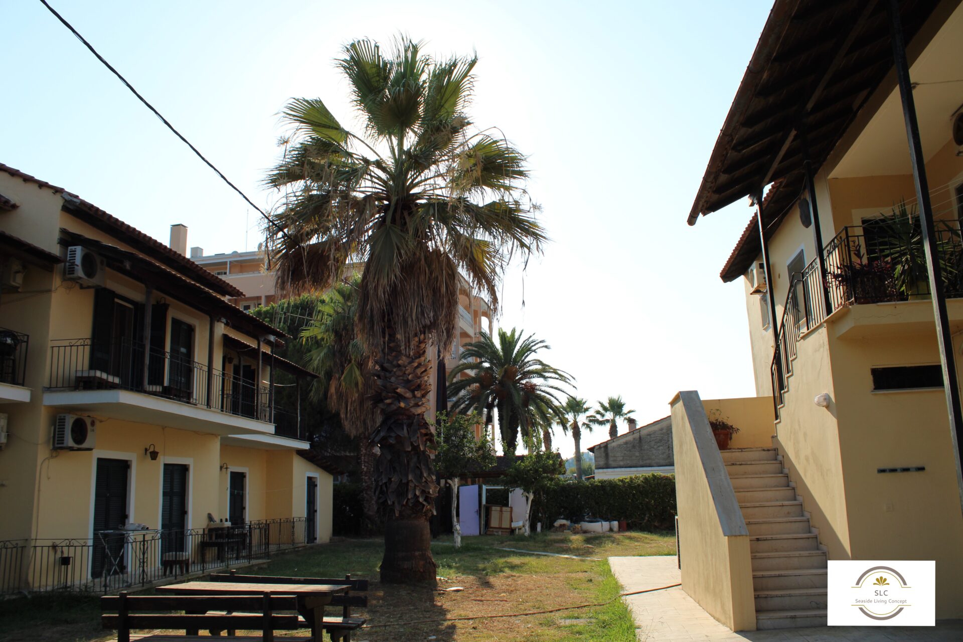 ALY 2401_seasidelivingconcept_2