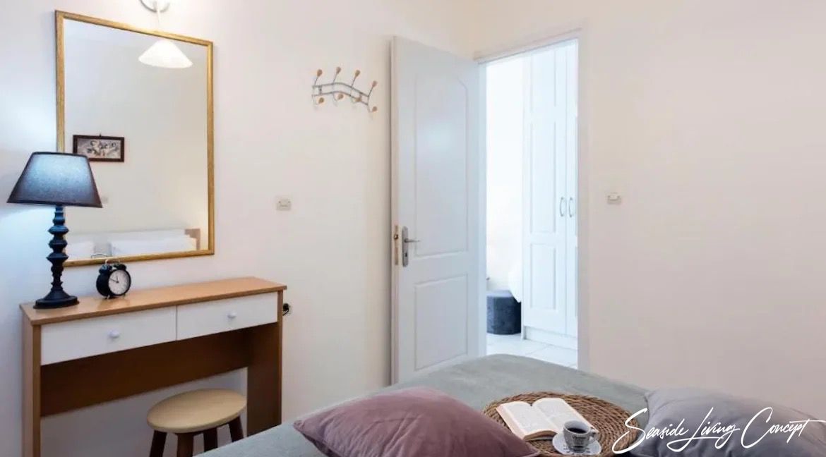 GLY 2401_seasidelivingconcept_23