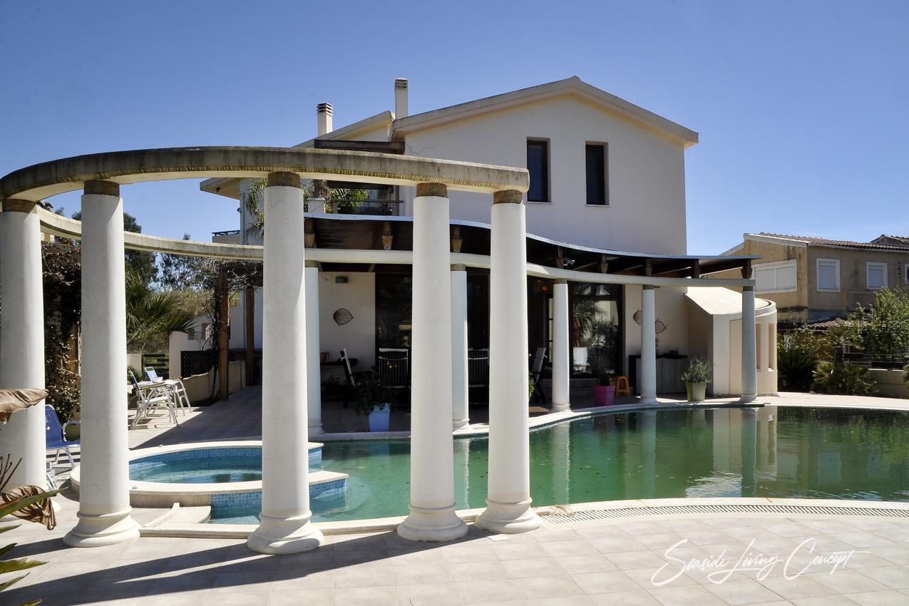 POT 2301_seasidelivingconcept_1